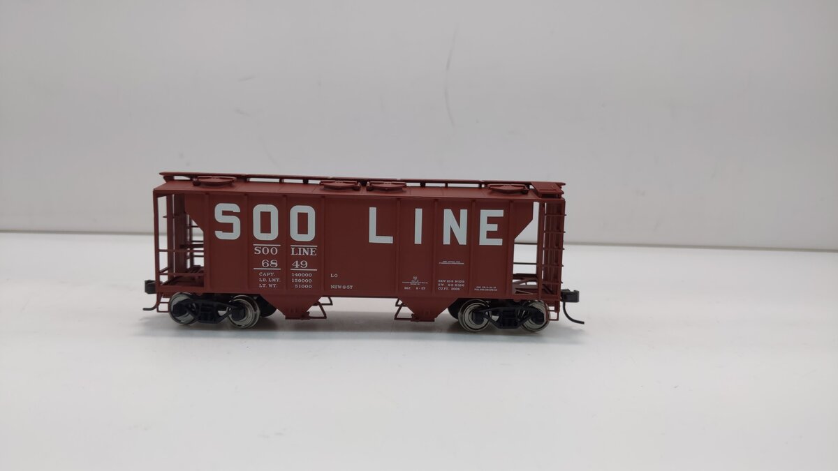 Atlas SLHTS-3 HO Scale SOO Line Covered 2-Bay Hopper #6849 MT/Box