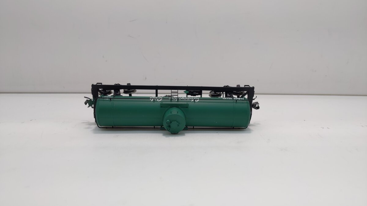 InterMountain 46329-05 HO Champion Oils/Sterling Fuels Tank Car #6035 LN/Box