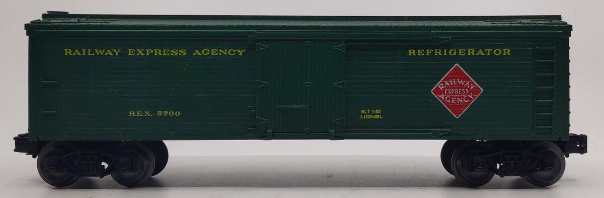 Lionel 6-5709 O Gauge Railway Express Agency Woodside Reefer NIB