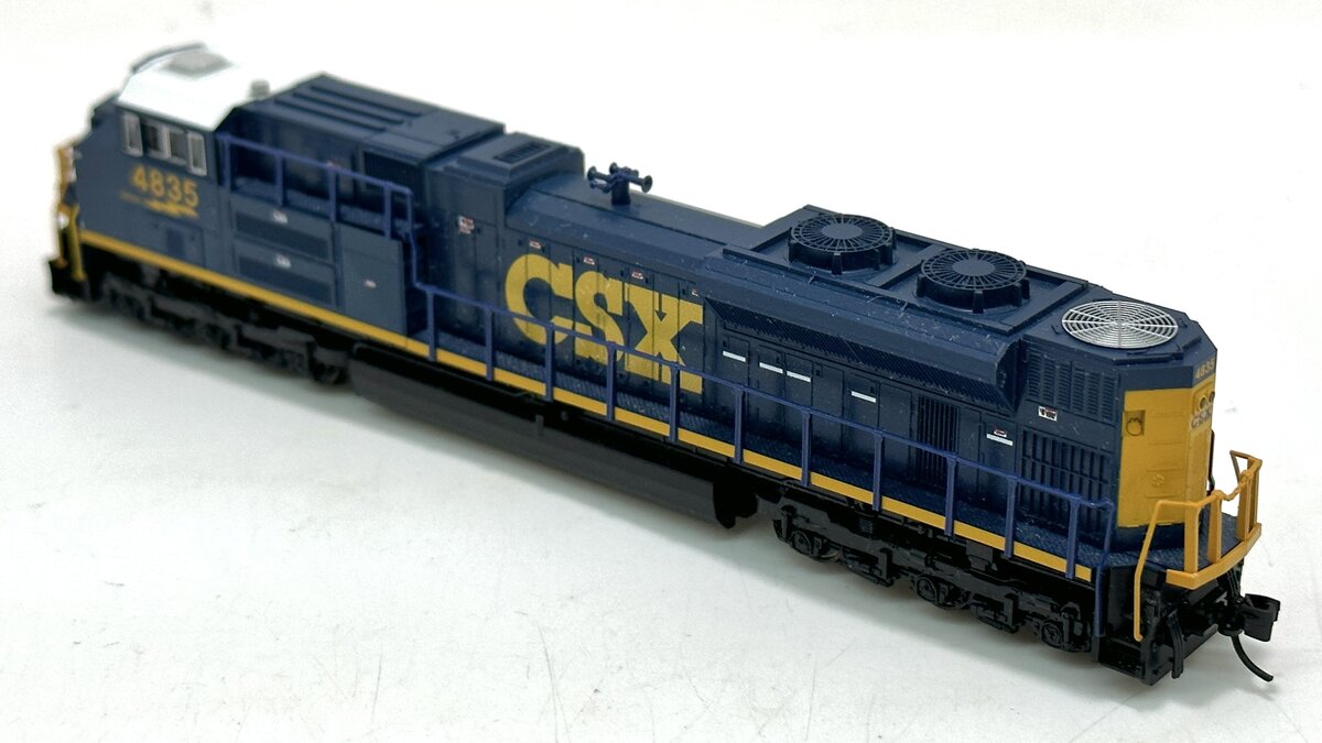 Kato 176-8436 N Scale CSX Powered EMD SD70ACe Diesel Locomotive #4835