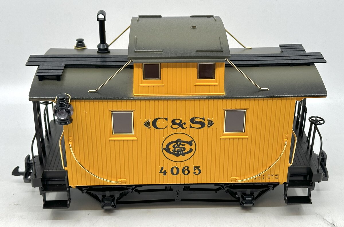 LGB 4065-G01 G Scale Colorado & Southern Yellow Caboose LN/Box