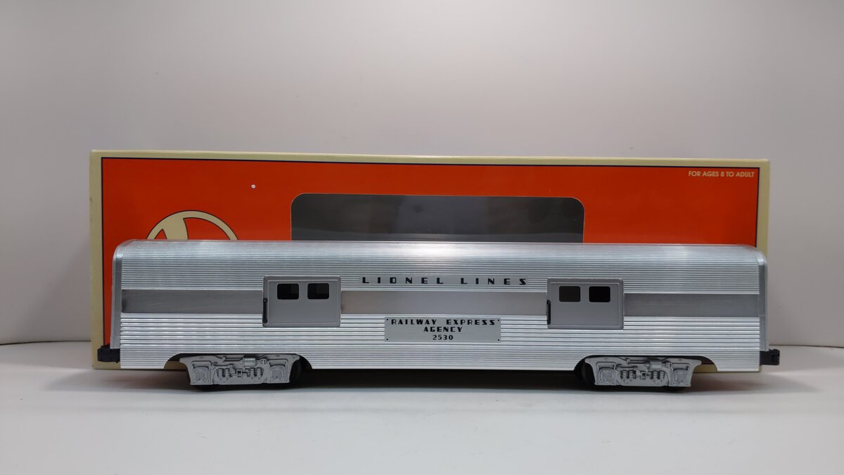 Lionel 6-19160 O Gauge Lionel Lines 2530 REA Aluminum Baggage Car EX/Box