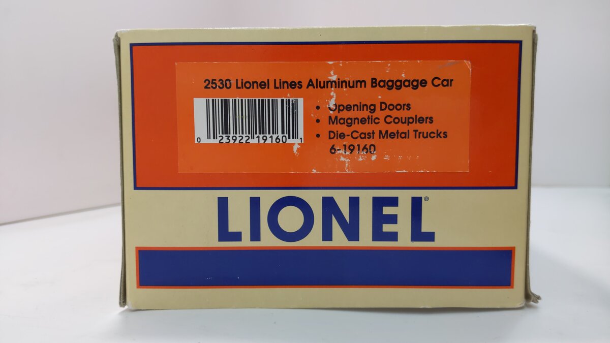Lionel 6-19160 O Gauge Lionel Lines 2530 REA Aluminum Baggage Car EX/Box