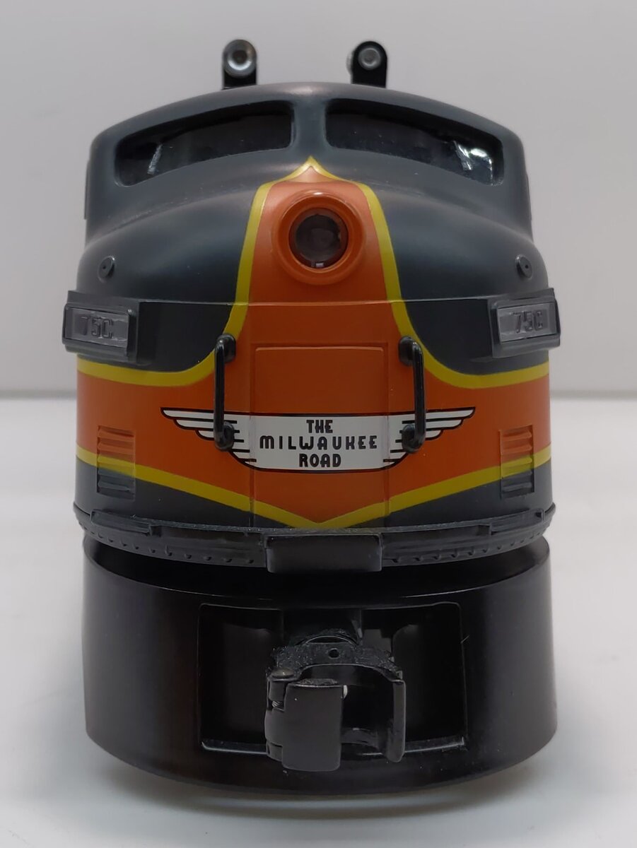 Lionel 6-14562 O Gauge Milwaukee Road F3 A Non-Powered Diesel Locomotive LN/Box