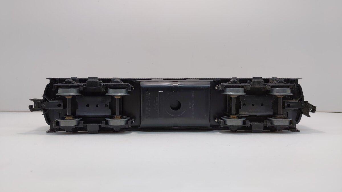 Lionel 6-8060 O Pennsylvania Tuscan F-3 B Unit Dummy Diesel Locomotive #8060 LN/Box