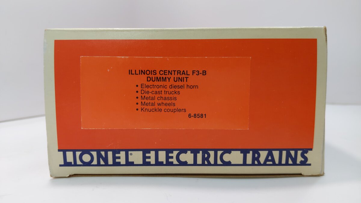 Lionel 6-8581 O Gauge Illinois Central F3 Dummy B Unit Diesel Locomotive LN/Box