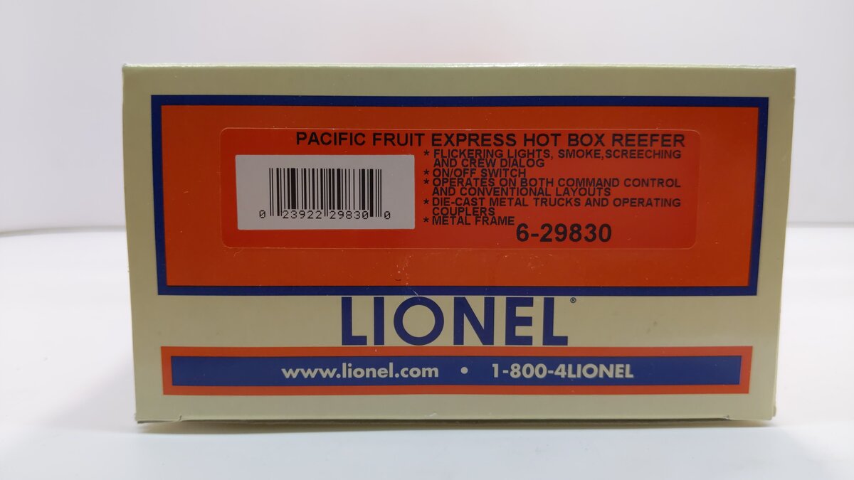 Lionel 6-29830 O Gauge Pacific Fruit Express Hot Box Reefer #5890 EX/Box