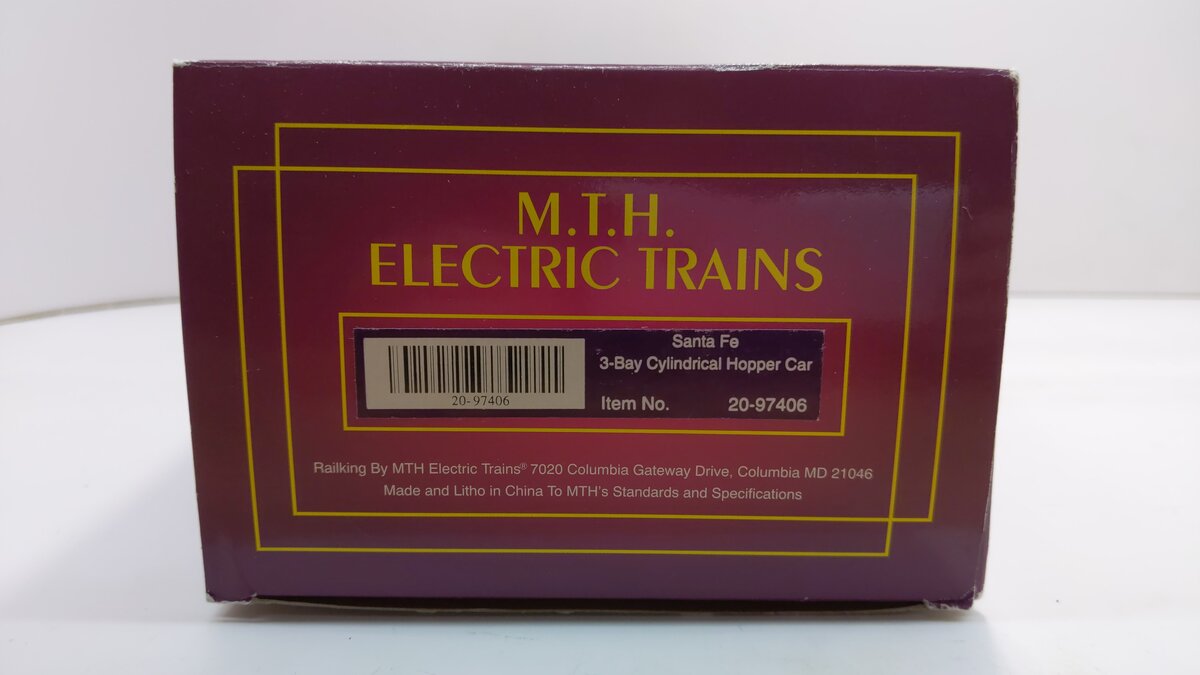 MTH 20-97406 O Gauge Santa Fe 3-Bay Cylindrical Hopper #314952 LN/Box
