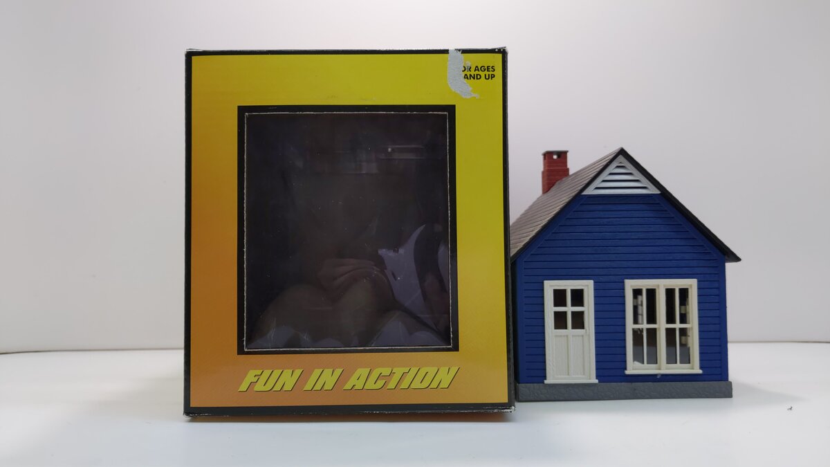 MTH 30-90009 Blue & White Work House #1 LN/Box