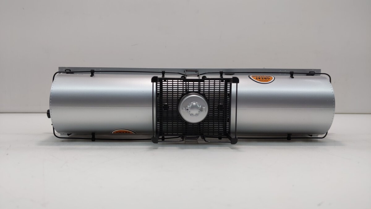 MTH 30-7391 O Gauge Chicago Great Western Single Dome Tank Car #290 LN/Box