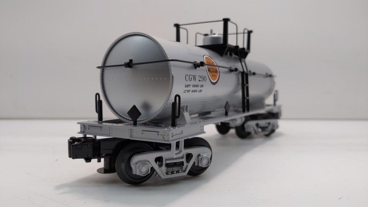 MTH 30-7391 O Gauge Chicago Great Western Single Dome Tank Car #290 LN/Box