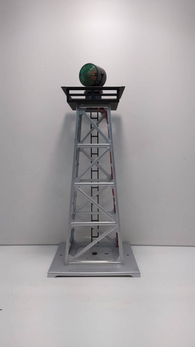 Lionel 6-12831 O Scale Rotating Aircraft Beacon Tower LN/Box
