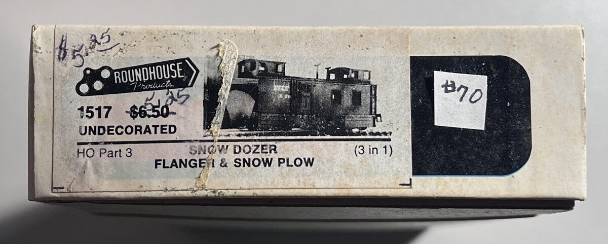 Roundhouse 1517 HO Scale Maintenance Snow Dozer Flanger & Snow Plow Kit