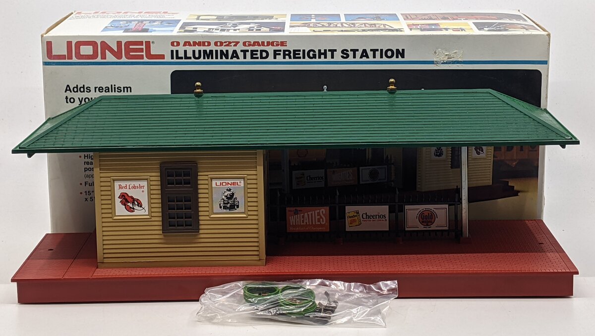 Lionel 6-2129 O Gauge Illuminated Freight Station LN/Box