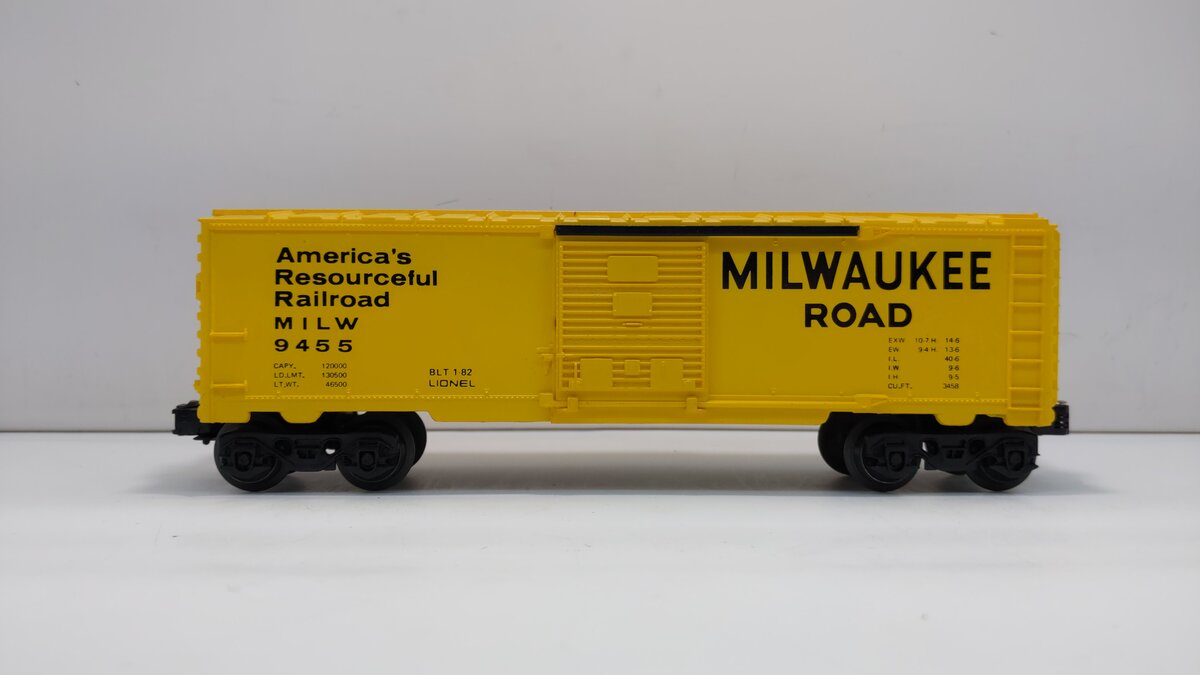 Lionel 6-9455 O Gauge Milwaukee Road Boxcar LN/Box