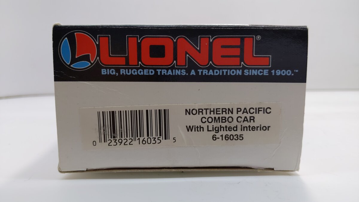 Lionel 6-16035 O Gauge Northern Pacific Combination Passenger Car LN/Box