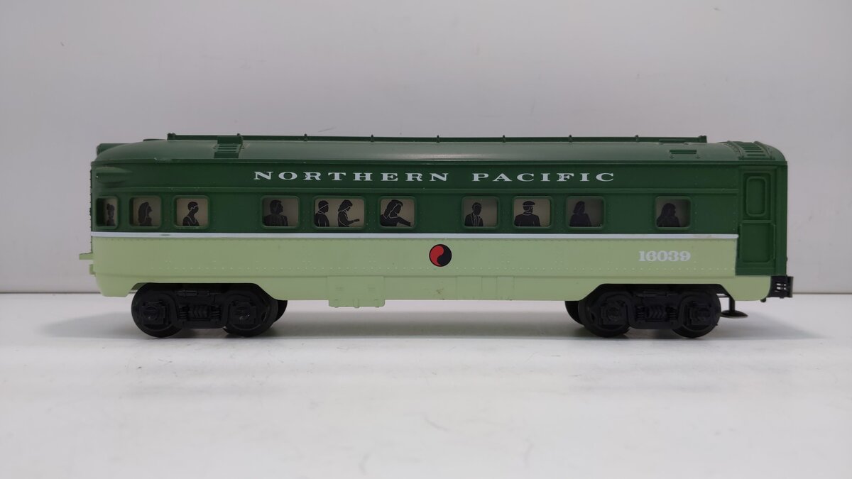 Lionel 6-16039 O Gauge Northern Pacific Observation Car LN/Box