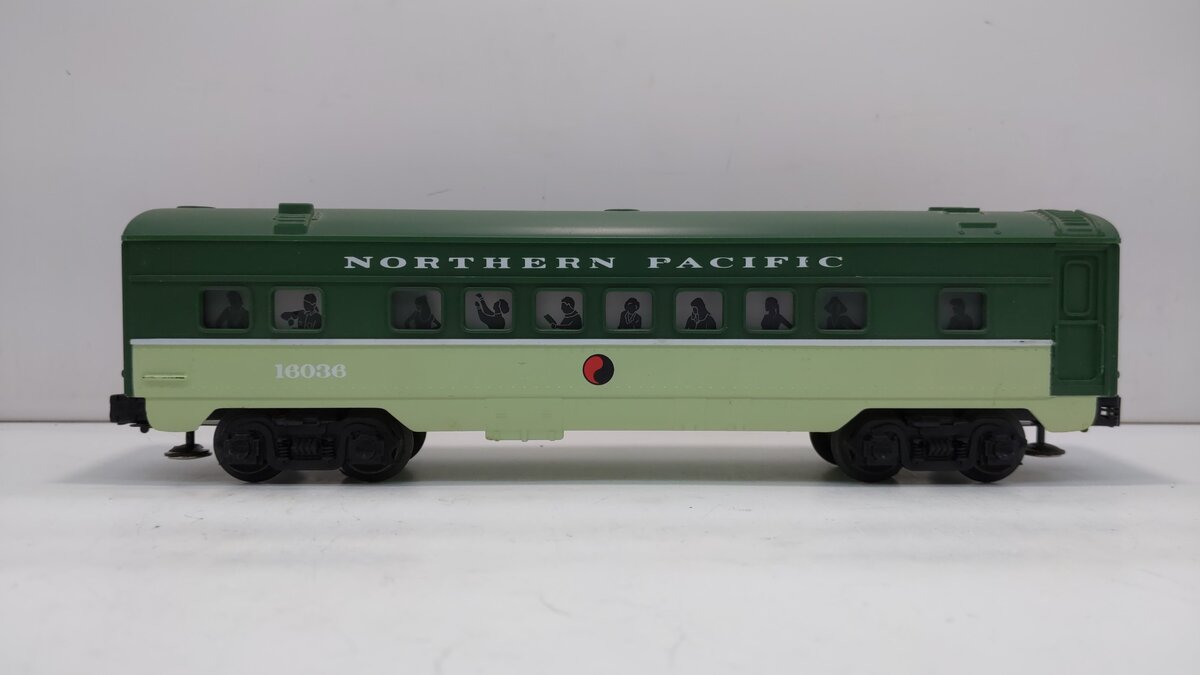Lionel 6-16036 O Gauge Northern Pacific Passenger Car LN/Box
