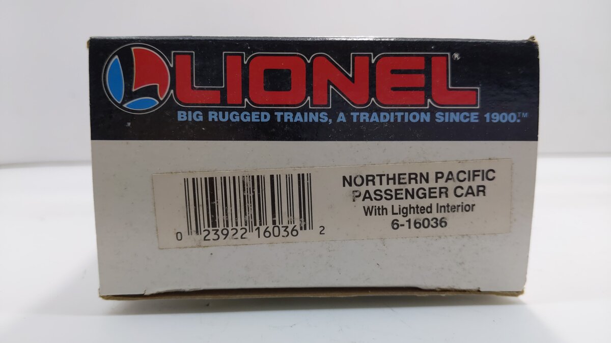 Lionel 6-16036 O Gauge Northern Pacific Passenger Car LN/Box