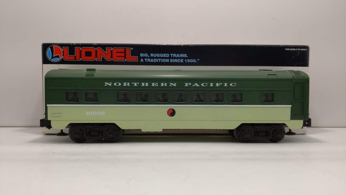 Lionel 6-16038 O Gauge Northern Pacific Coach Passenger Car LN/Box
