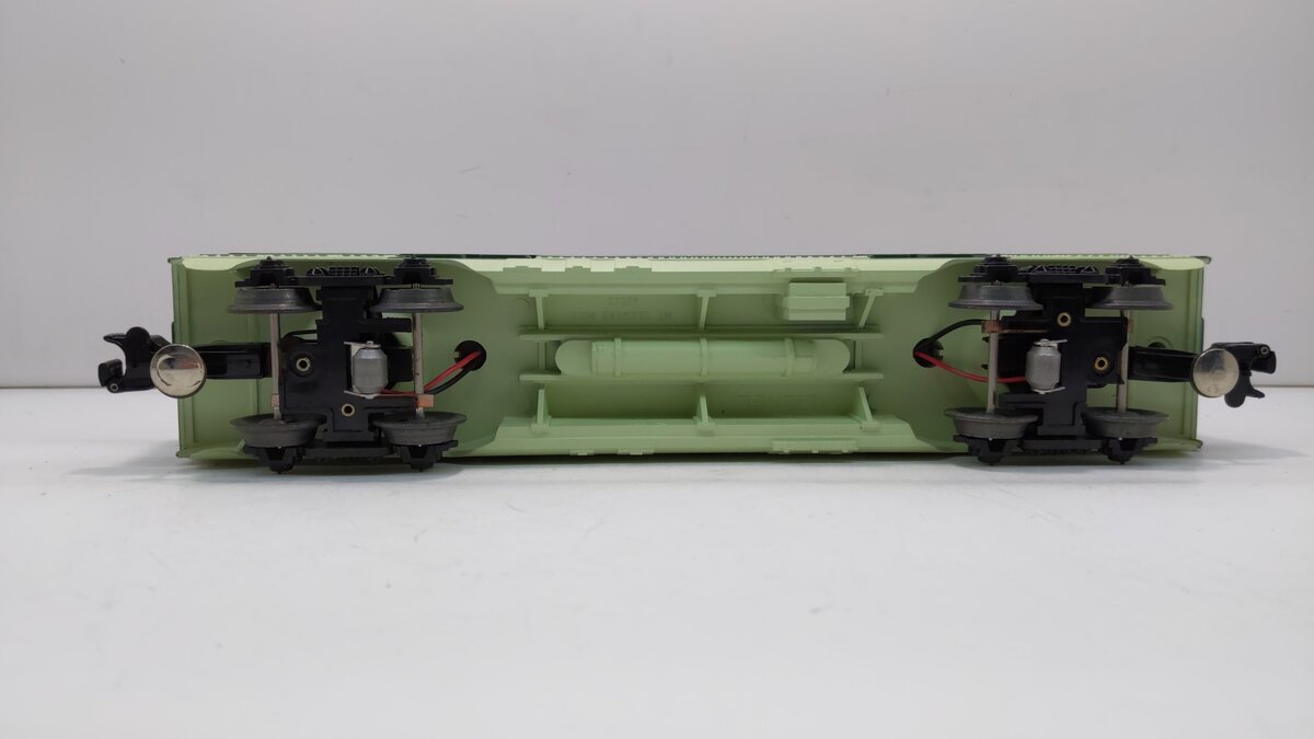 Lionel 6-16034 O Gauge Northern Pacific Baggage Car LN/Box