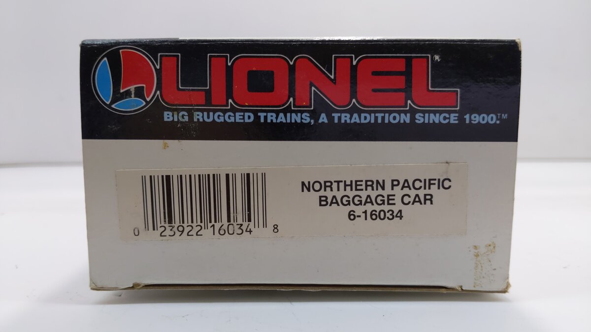 Lionel 6-16034 O Gauge Northern Pacific Baggage Car LN/Box
