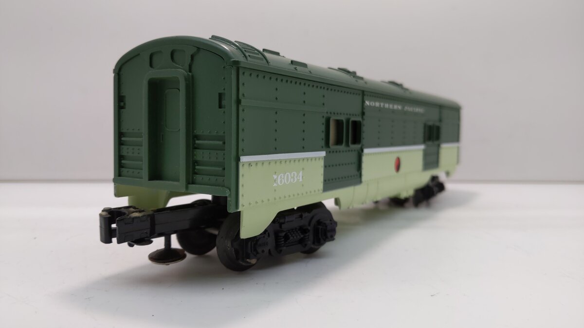 Lionel 6-16034 O Gauge Northern Pacific Baggage Car LN/Box