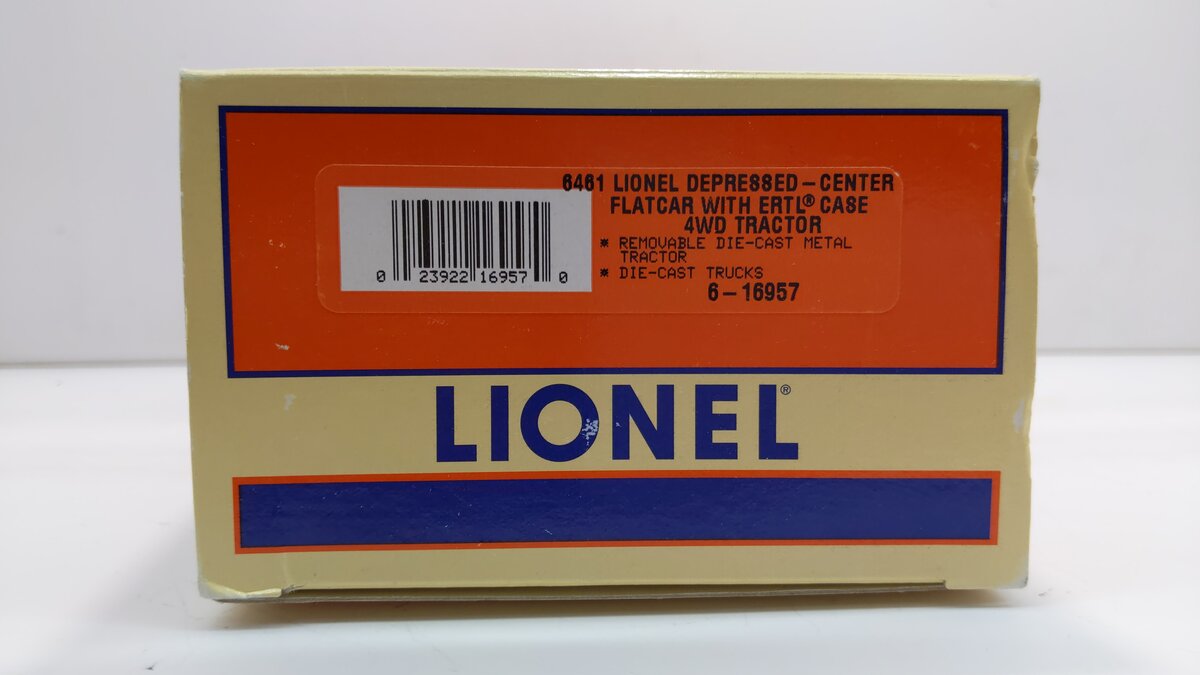Lionel 6-16957 O Gauge Depressed-Center Flatcar with ERTL Case 4WD Loader #6461 LN/Box