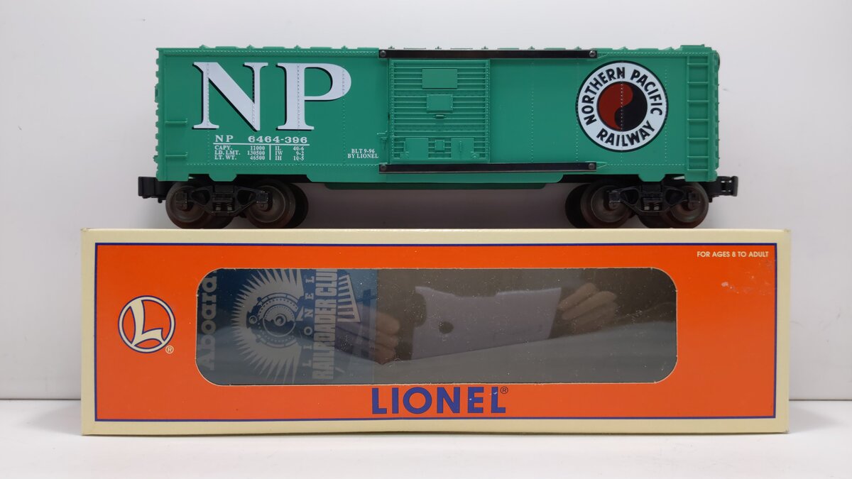 Lionel 6-19284 O Gauge Northern Pacific 6464 Boxcar #6464-396 LN/Box