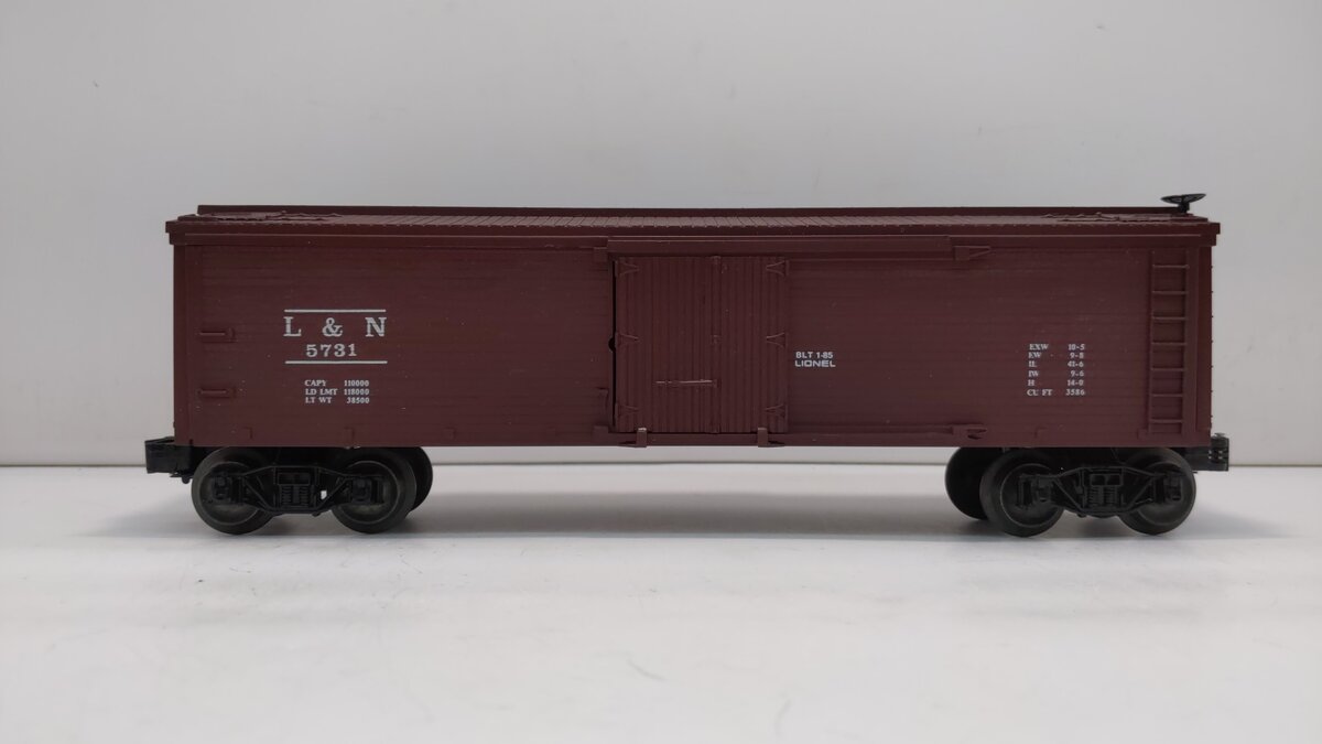 Lionel 6-5731 O Gauge Louisville & Nashville Woodside Reefer #5731 LN/Box