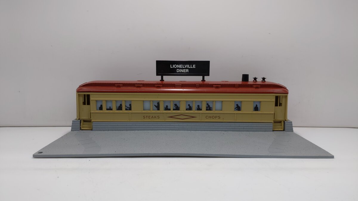 Lionel 6-12722 O Gauge Illuminated Roadside Diner w/Smoke Stack LN/Box