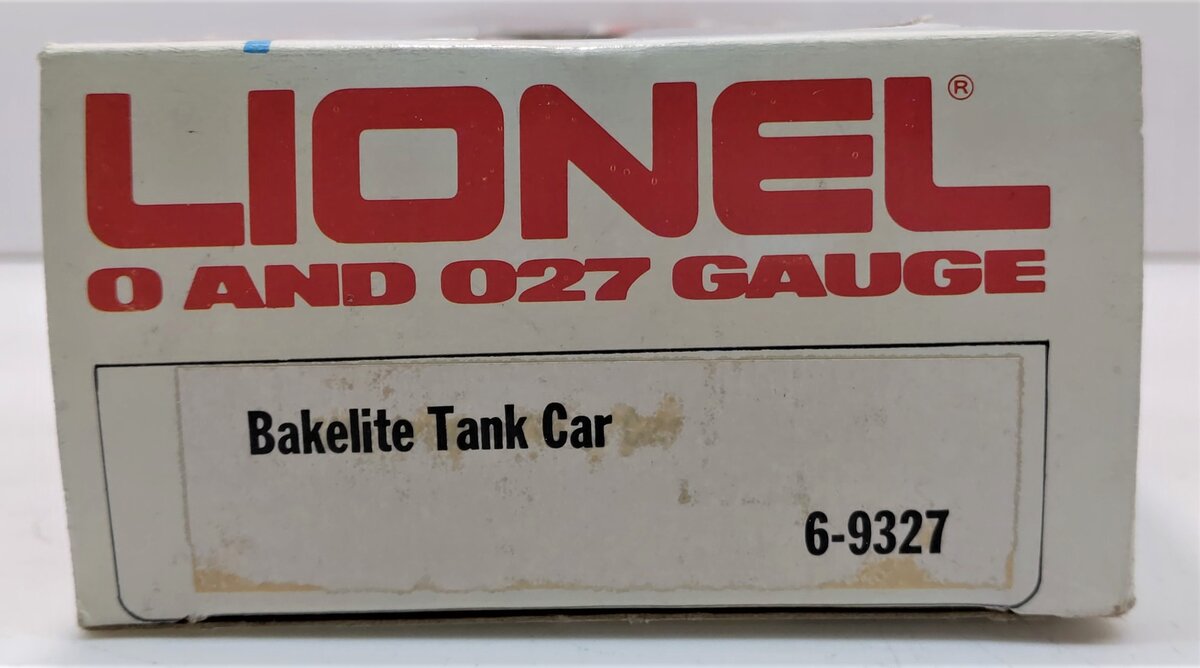Lionel 6-9327 O Gauge Bakelite Plastics Triple Dome Tank Car LN/Box