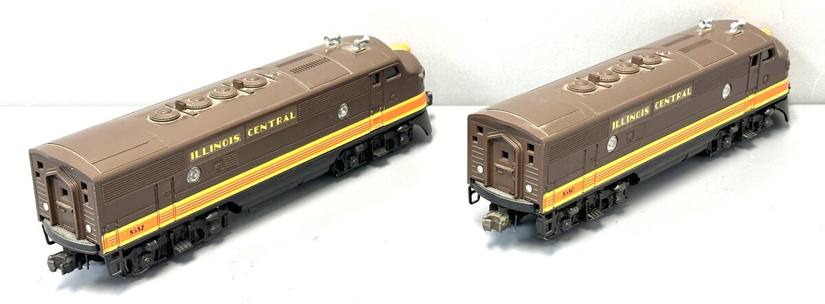 Lionel 6-8580 O Gauge Illinois Central F3 AA Diesel Locomotive Set LN
