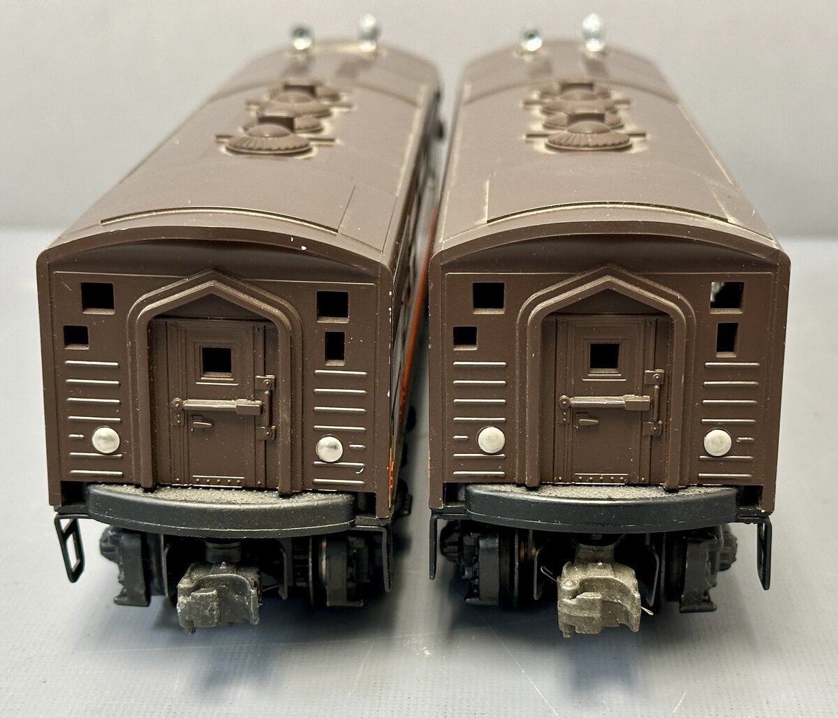 Lionel 6-8580 O Gauge Illinois Central F3 AA Diesel Locomotive Set LN