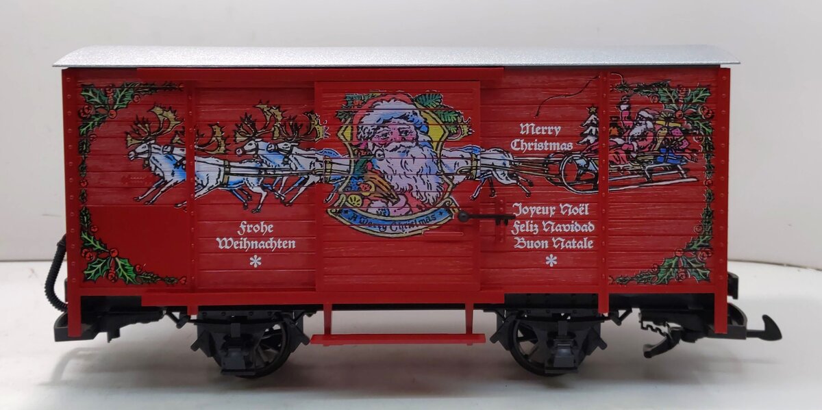 LGB 43352 G Scale Merry Christmas Sound Boxcar LN/Box