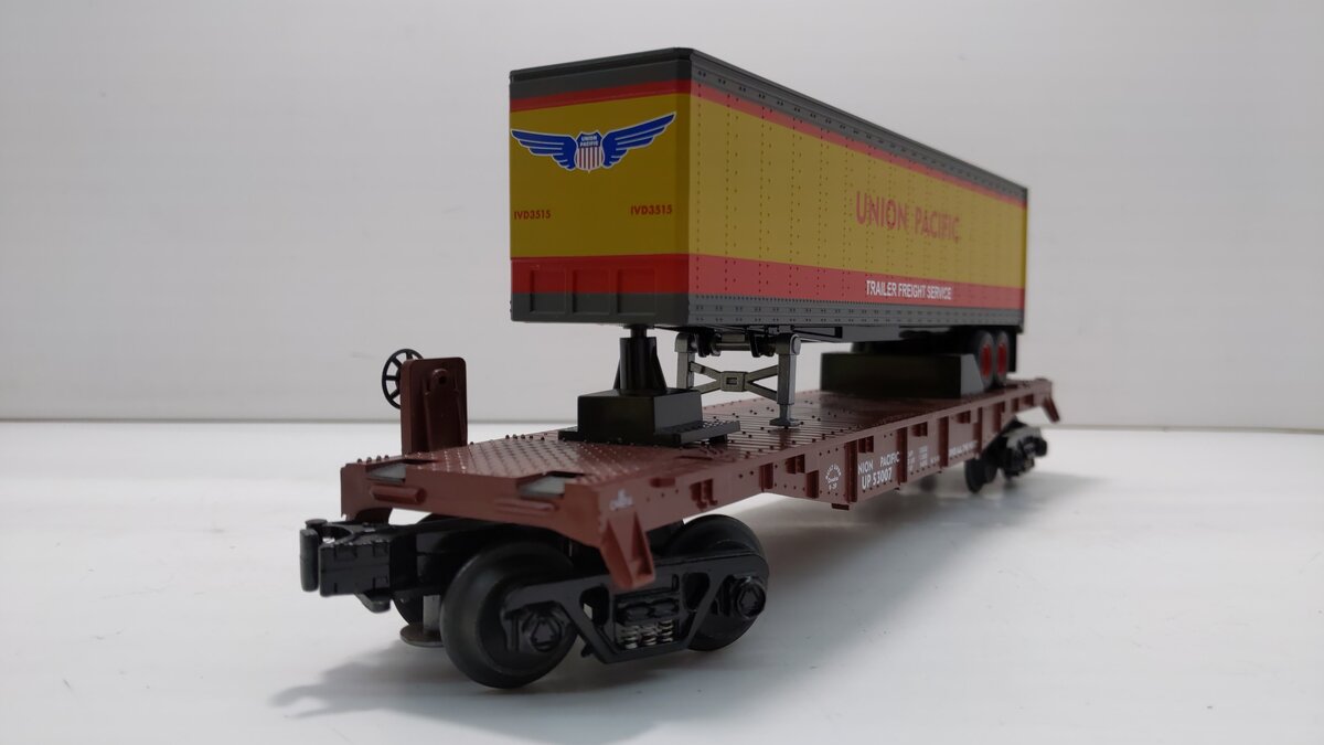 MTH 30-7632 O Gauge Union Pacific Flatcar #53007 with Trailer LN/Box