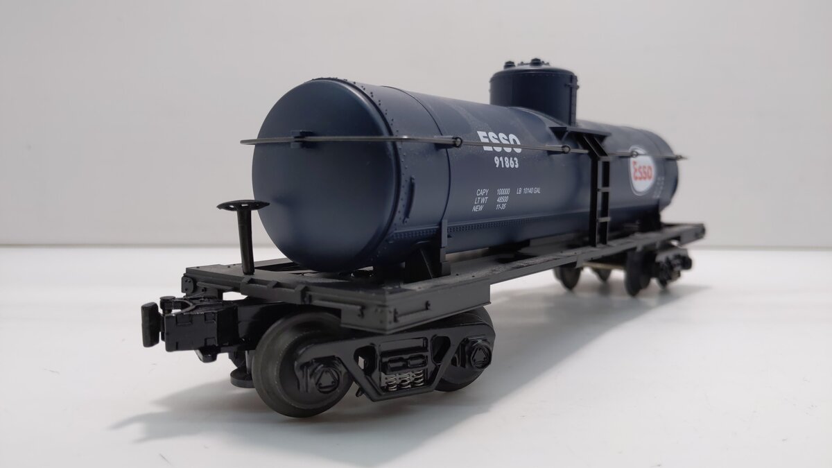 MTH 30-7314 O Gauge ESSO Single Dome Tank Car #91863 NIB