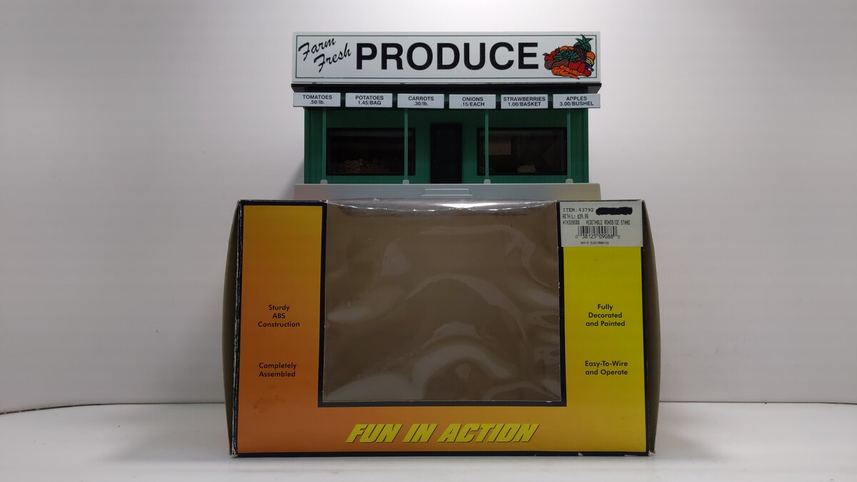 MTH 30-9088 O Roadside Vegetable Stand LN/Box