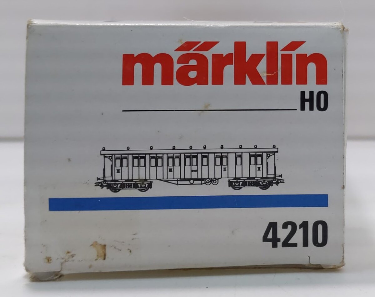 Marklin 4210 HO Scale Passenger Car #2455 LN/Box