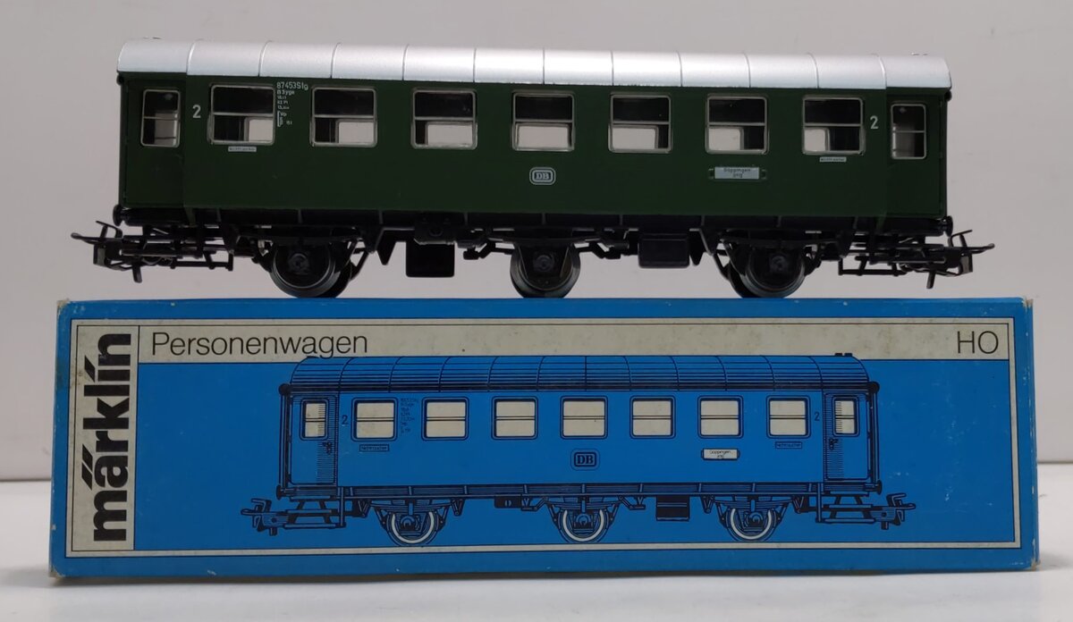 Marklin 4079 HO Scale DB Passenger Car LN/Box