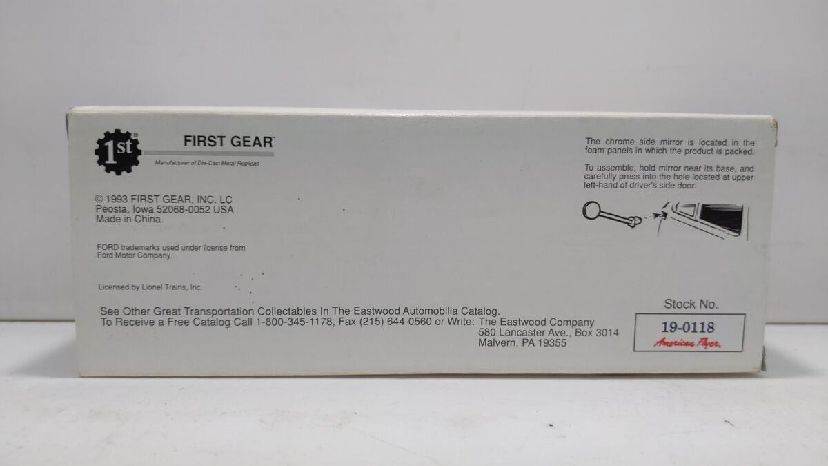 Eastwood 19-0118 1:34 1951 Ford Half Rack Stake Truck  NIB