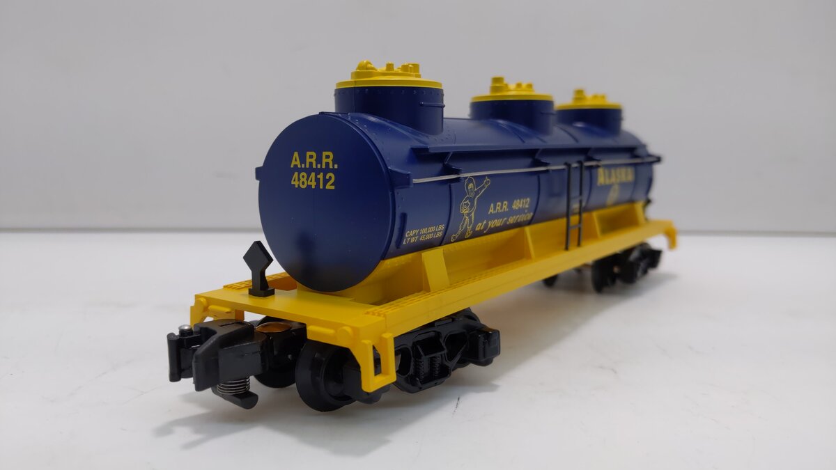 American Flyer 6-48412 S Gauge Alaska 3-Dome Tank Car #48412 NIB