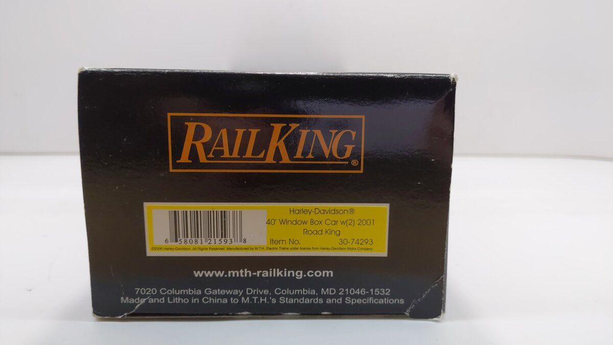 MTH 30-74293 O Gauge Harely-Davidson 40' Window Box Car with 2 2001 Road King LN/Box