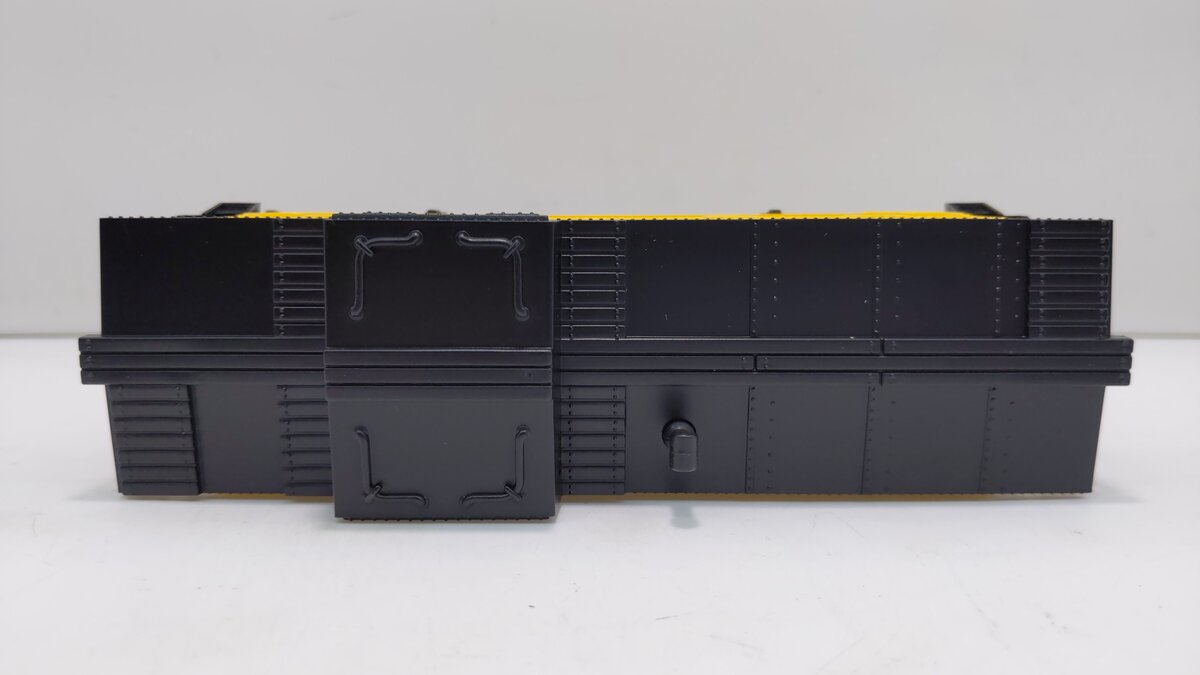 American Flyer 6-48718 S Gauge Chicago & North Western Offset Cupola Caboose LN/Box