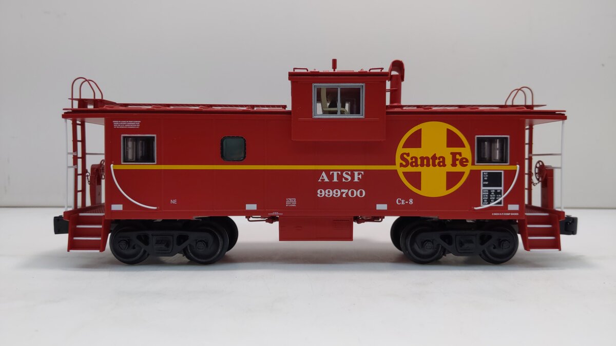 Lionel 6-17673 O Gauge Santa Fe Extended Vision Caboose LN/Box