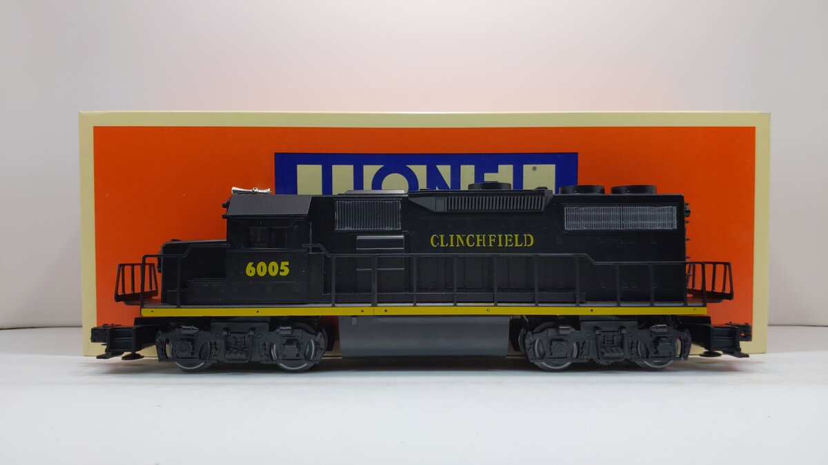 Lionel 6-18821 O Gauge Clinchfield GP-38-2 Diesel Locomotive #6005 LN/Box