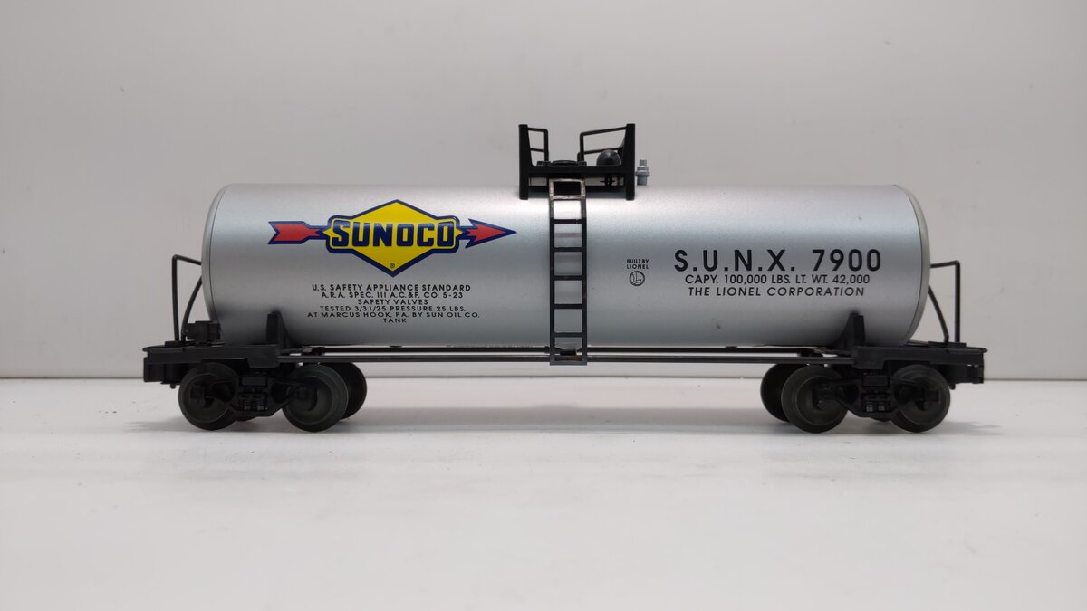 Lionel 6-17910 O Gauge Sunoco Unibody Tank Car #7900 NIB
