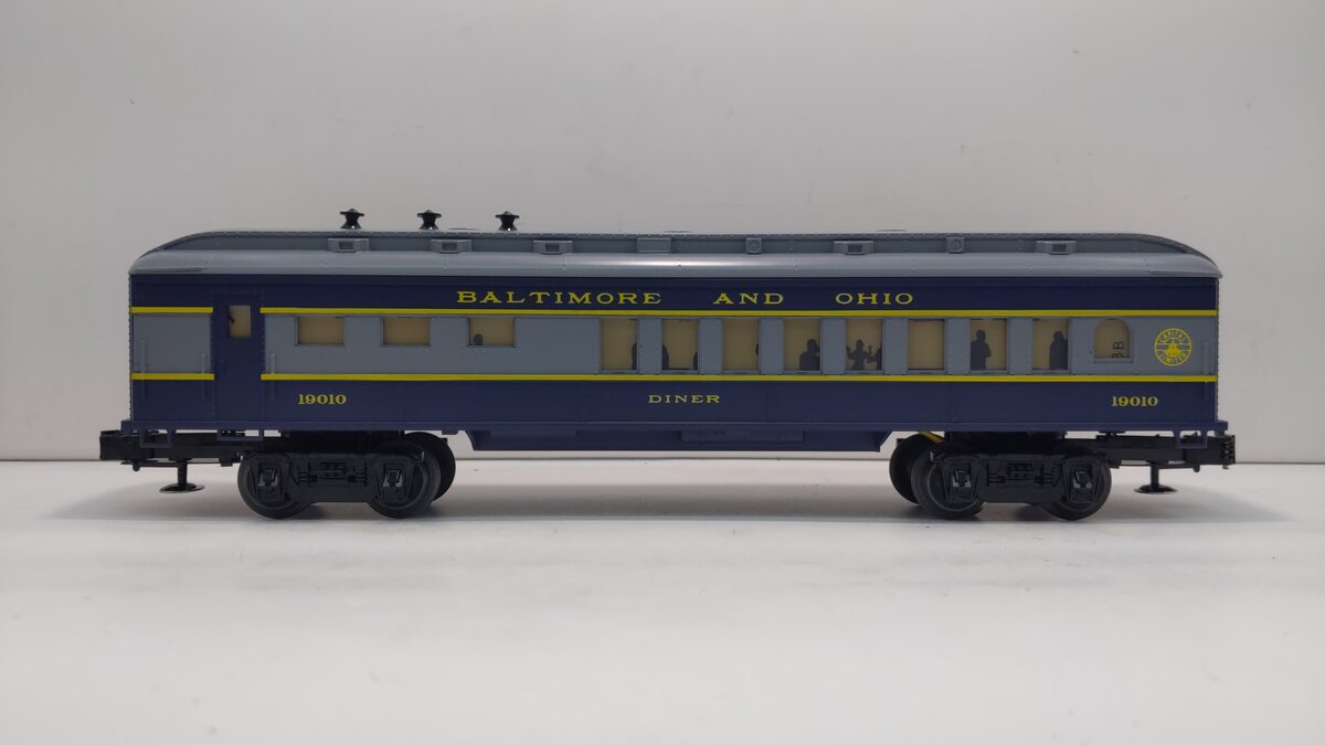 Lionel 6-19010 O Gauge Baltimore & Ohio Dining Car NIB