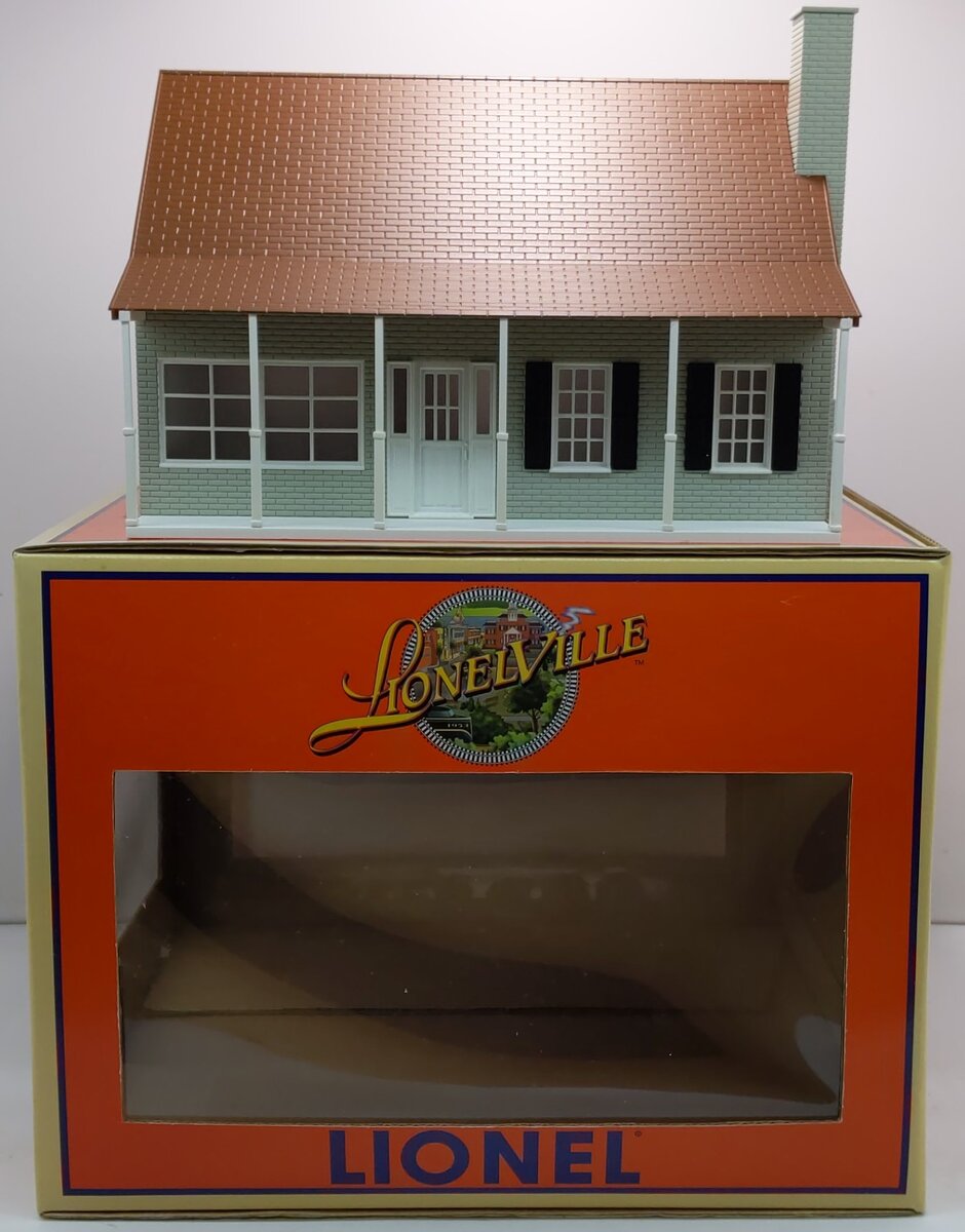 Lionel 6-34108 O Suburban House with Light LN/Box