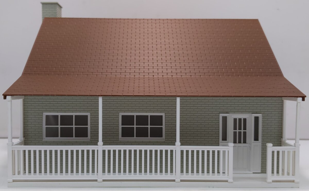 Lionel 6-34108 O Suburban House with Light LN/Box